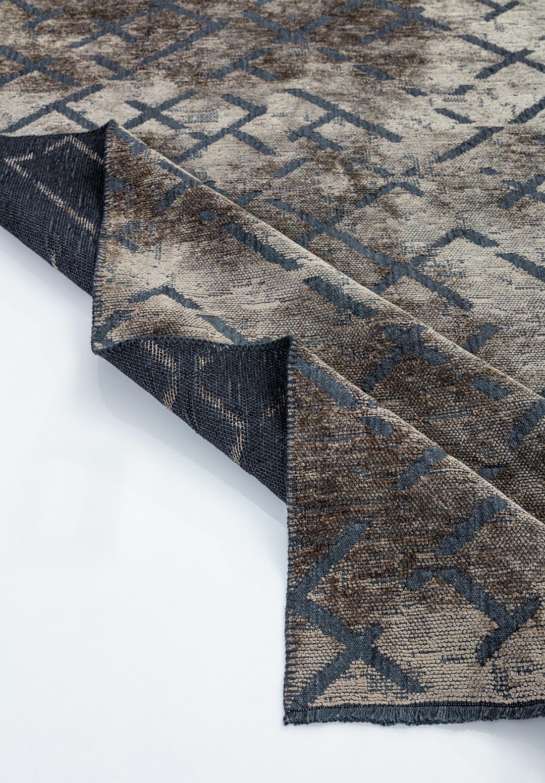 MYSTIQUE BEIGE RUG