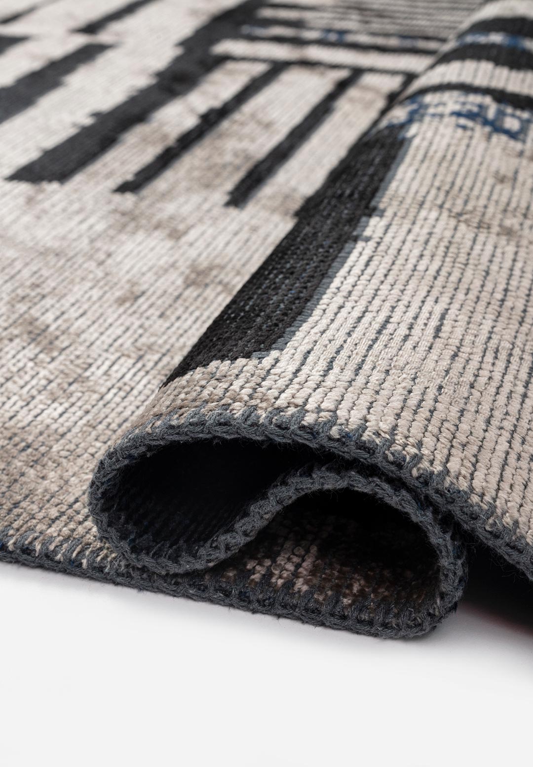 OXFORD BLACK - DARK NAVY - BEIGE RUG