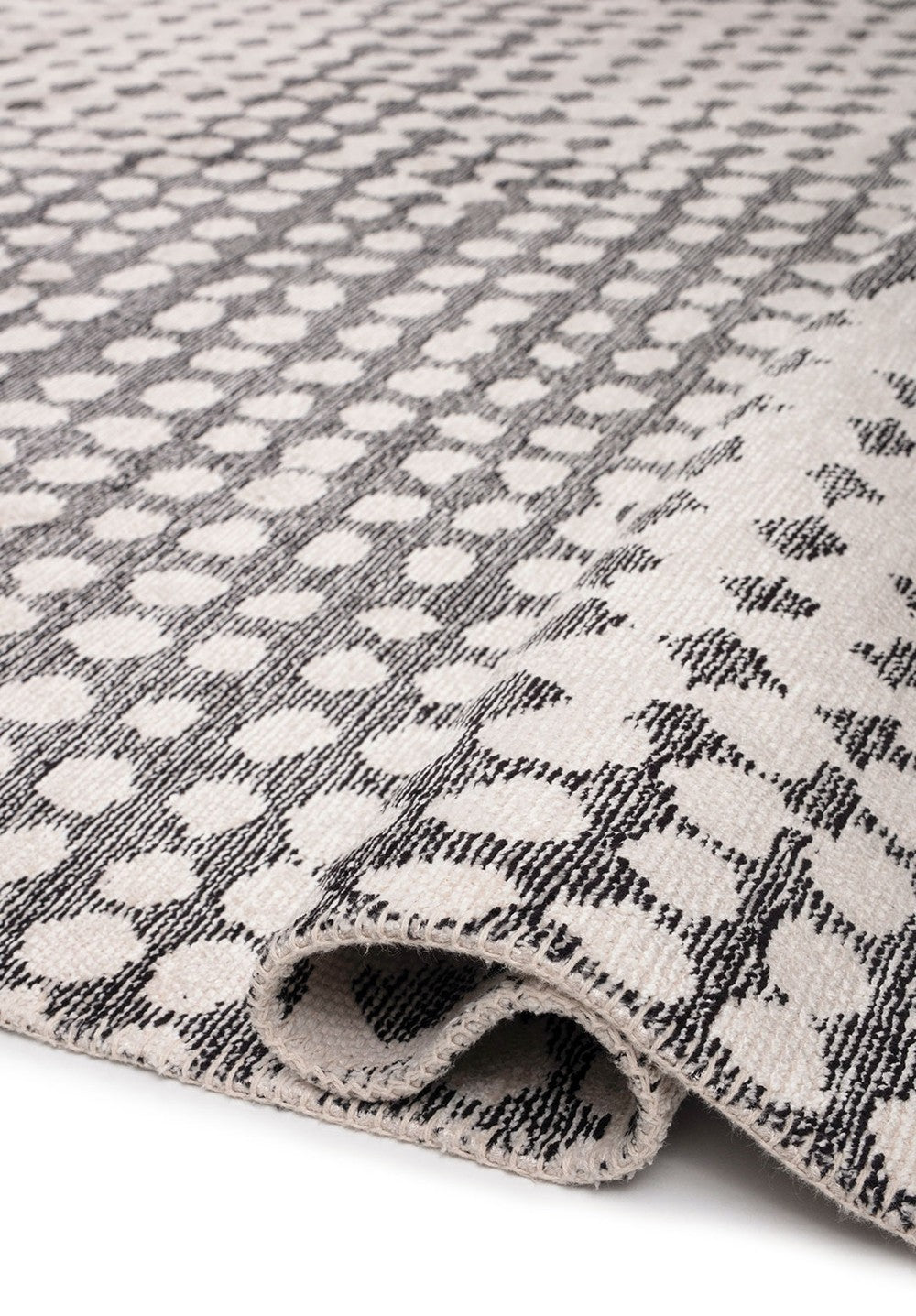 TEMPO BLACK - ECRU RUG