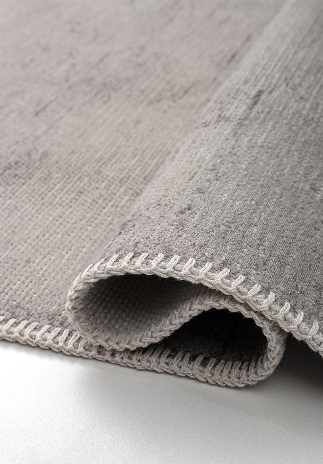 PEARL GREY RUG