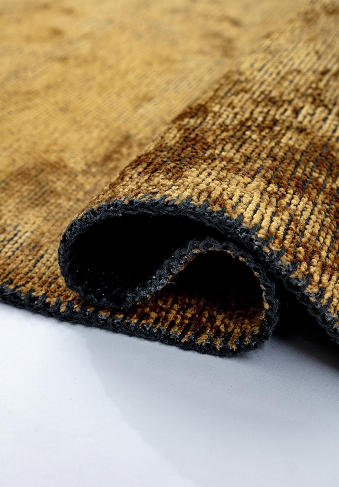 PLAIN GOLD (A) RUG