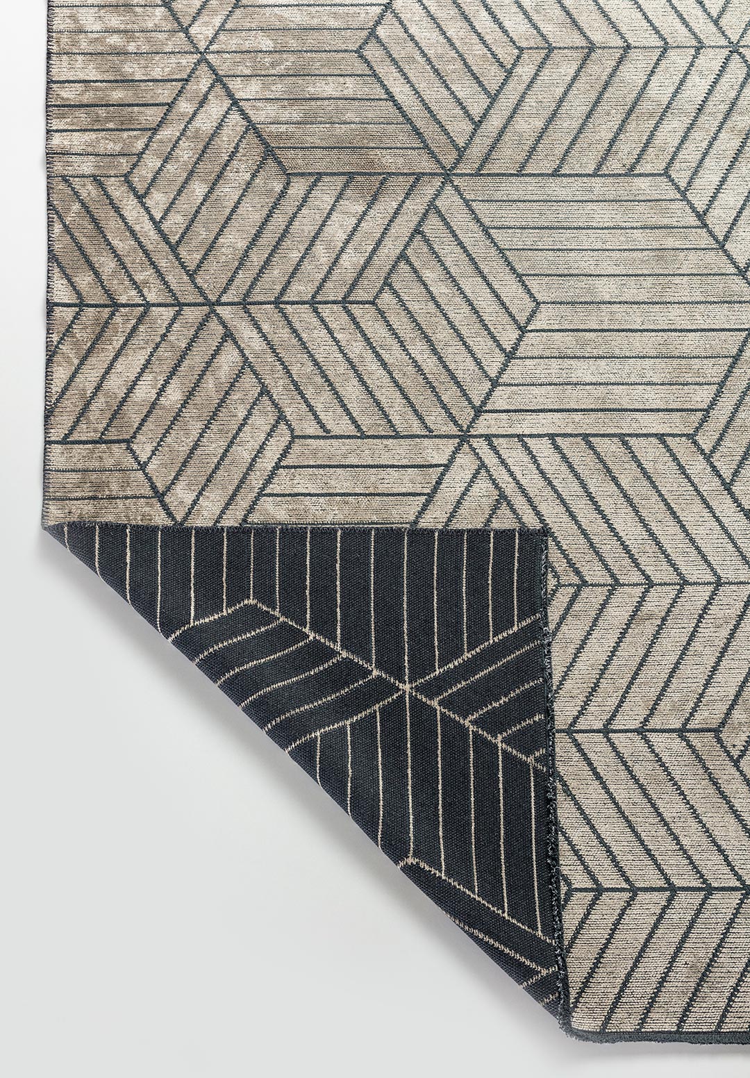 BERGAMO BEIGE RUG