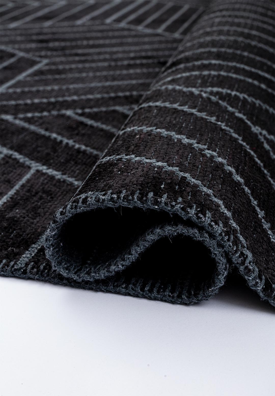 BERGAMO BLACK RUG
