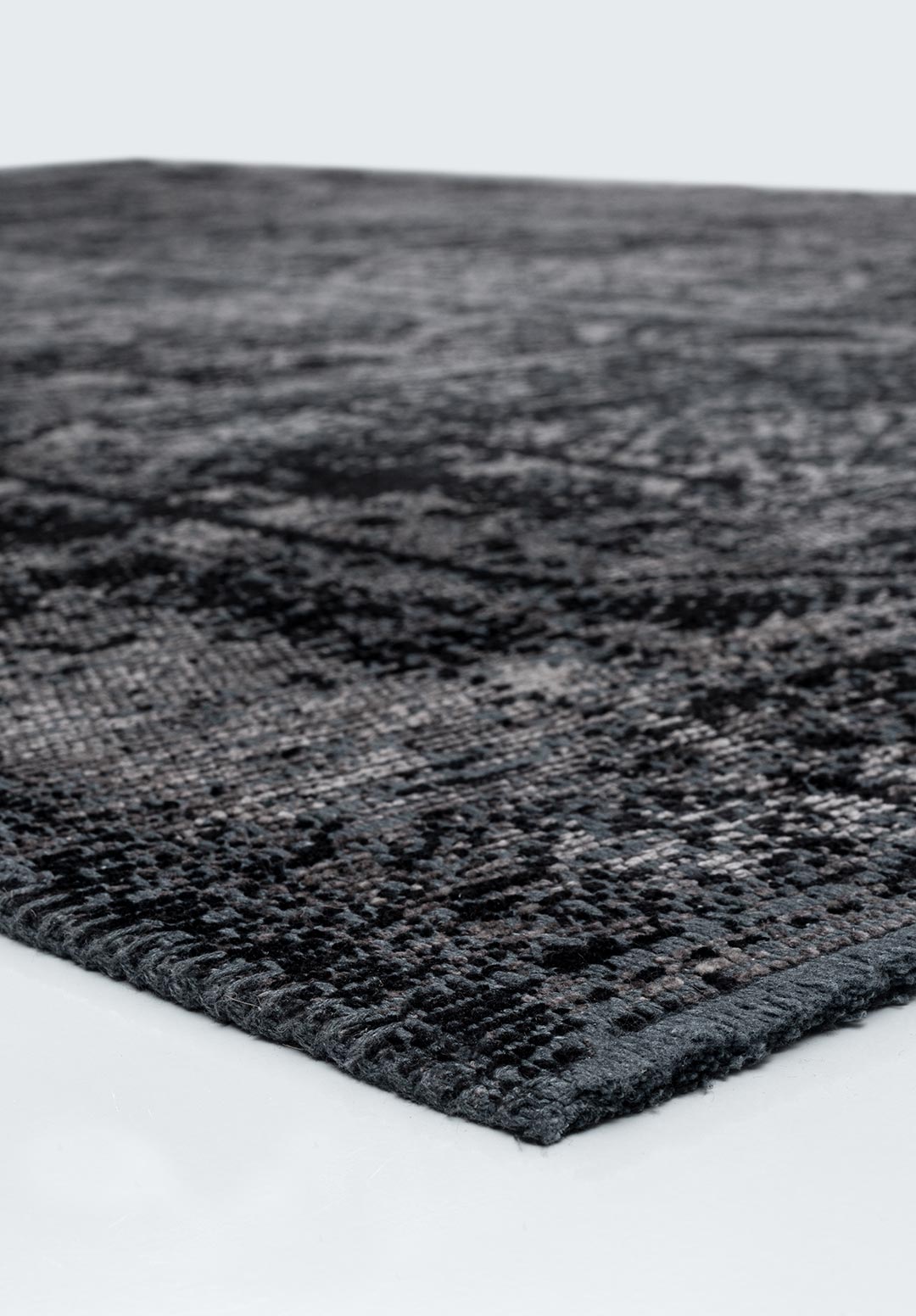 TITLE BLACK - DARK GREY RUG