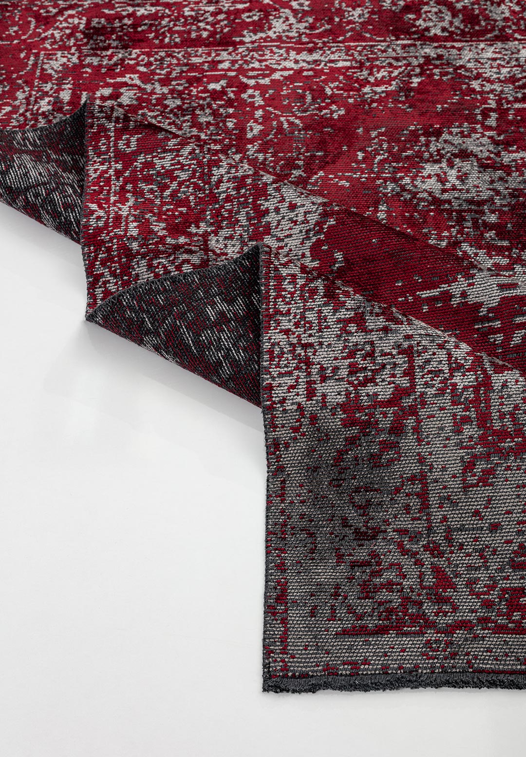 MEDALLION GREY - RED RUG