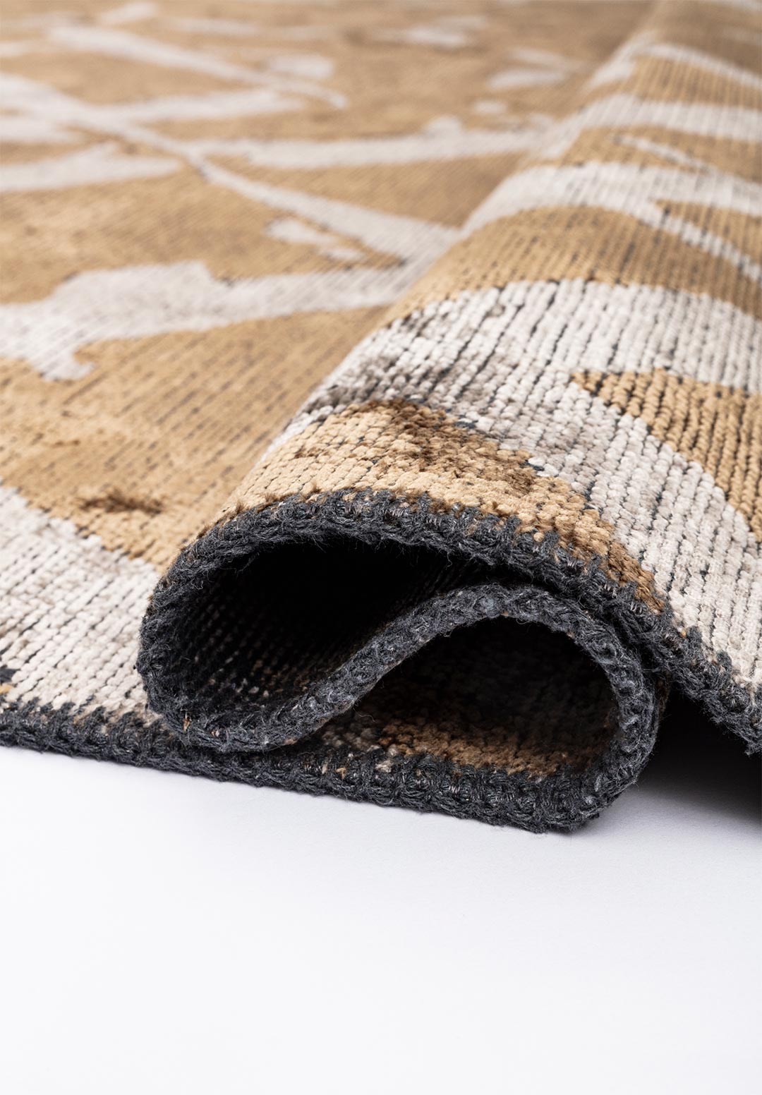 FADE CREAM - LIGHT BROWN RUG