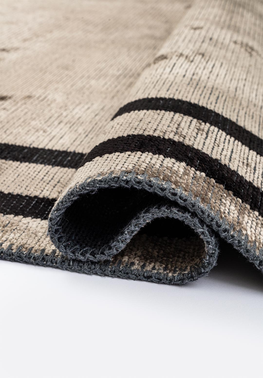 TWIST NOUGAT - BLACK RUG