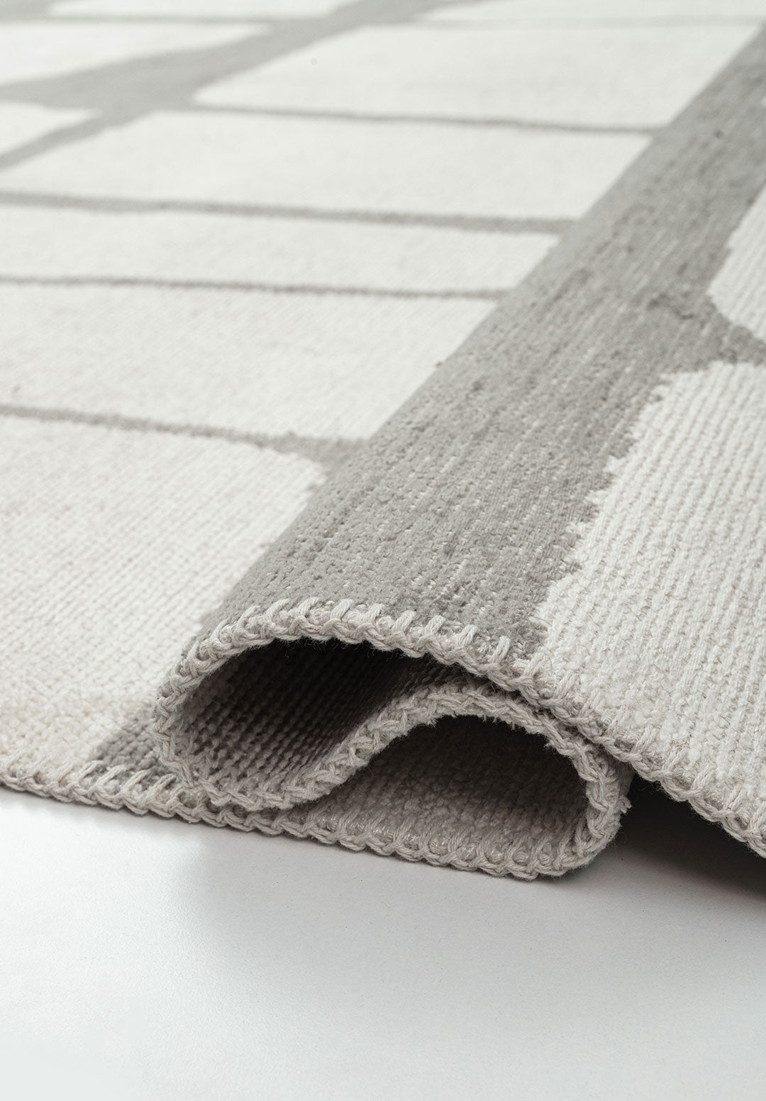 WEB GREY - ECRU RUG